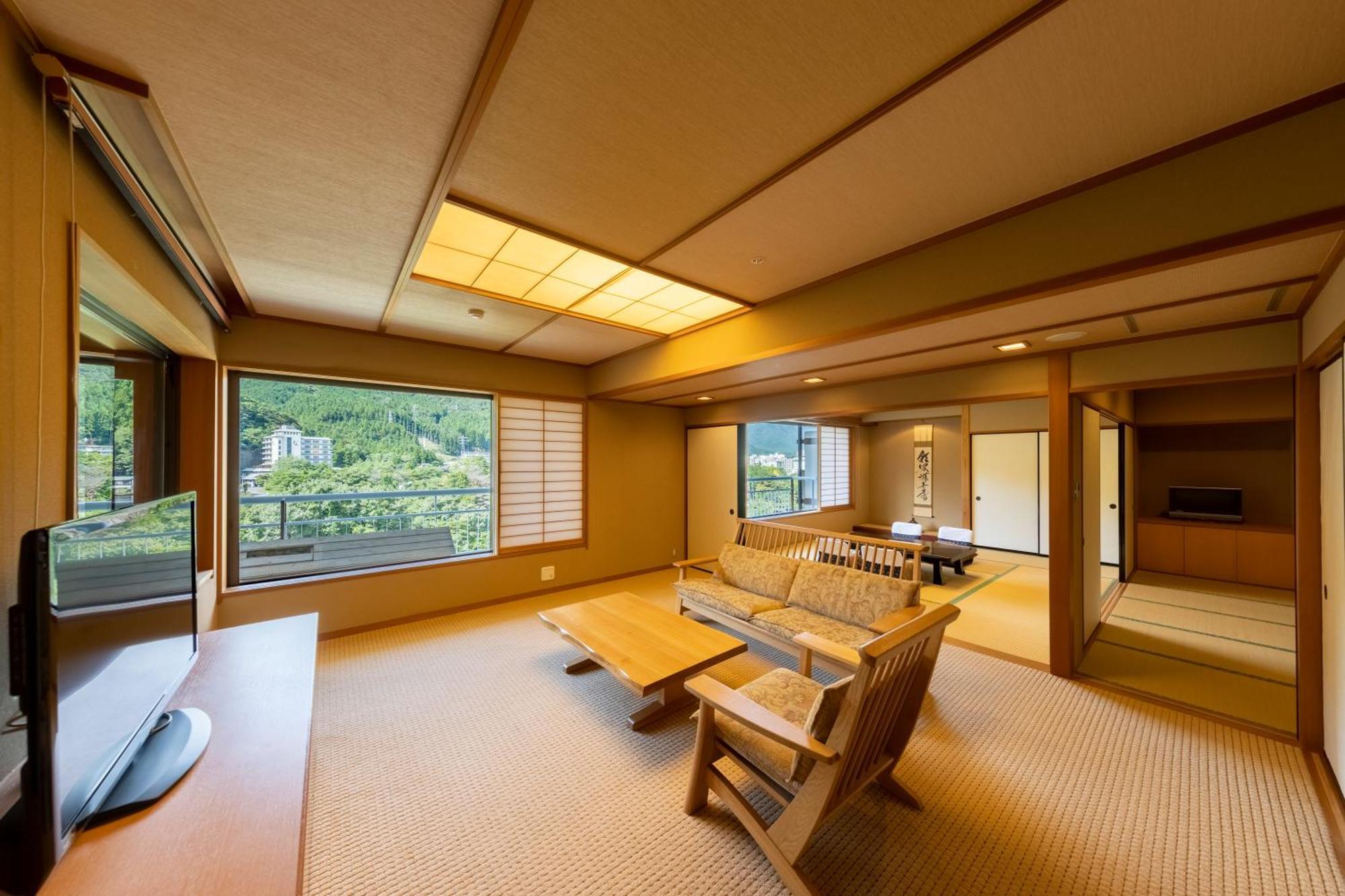 Kinugawa Hotel Mikazuki Никко Экстерьер фото